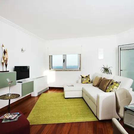In Oriente 25 - Parque Nacoes Hotel 4*